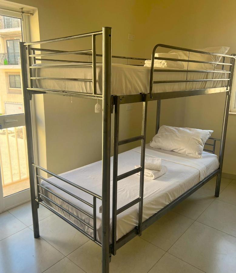 Smart Hostel Birkirkara Extérieur photo