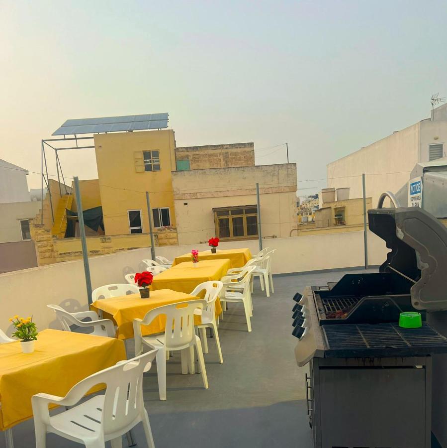 Smart Hostel Birkirkara Extérieur photo